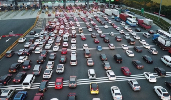 高速实线变道扣几分(高速公路违章违法行为怎么处理)  第3张