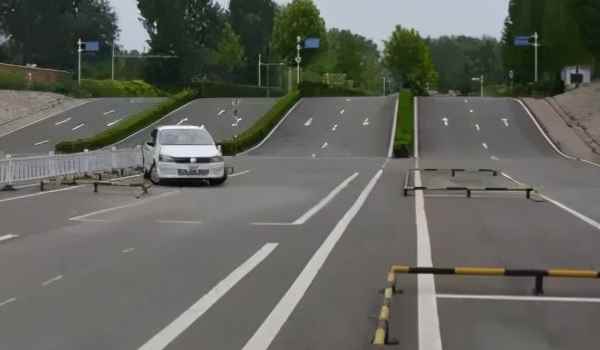 科二考了多久可以预约考科三(机动车驾驶证科目二有几个考试项目) 第3张