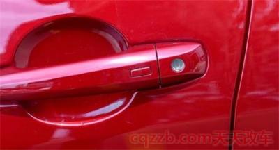 新轩逸应急钥匙孔在哪(新轩逸如何使用机械钥匙)  第2张