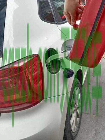 了解汽车：车快没油了找不到加油站怎么办 车喇叭突然不响了什么问题  第2张