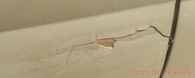 车漆腻子开裂自己修复(车辆车漆刮了腻子可以使用多长时间)