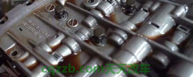 揭露一下：变速箱油加多了会出现什么情况(变速箱润滑油多久更换一次)