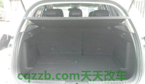 普及一下：后备箱放200斤会压伤车吗(车辆后备箱可以改装吗)  第2张