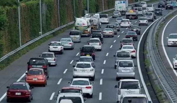 国几的车有三元催化器(车辆尾气什么时候检查)  第2张