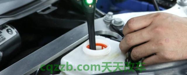 分享一下：宝马制动液多久换一次(宝马的车身尺寸数据是什么)