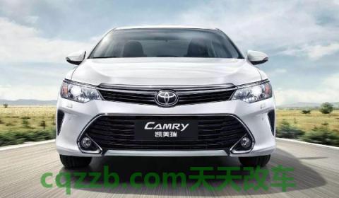 凯美瑞后排座椅怎么放倒(凯美瑞的车身尺寸数据是什么)  第2张