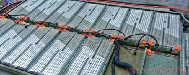 国产特斯拉电池供应商是谁(特斯拉车辆suv车辆有几款)