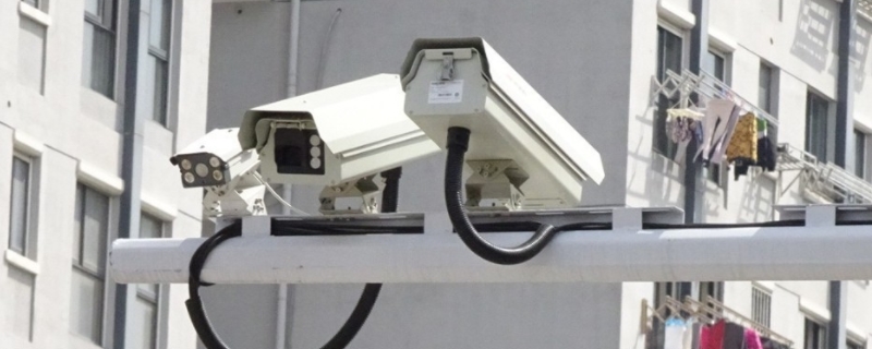 违章拍照的摄像头是什么样的(违章违法行为如何处理)