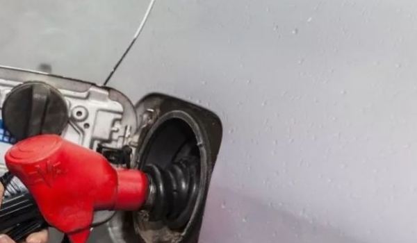 一直加中石油可以换中石化吗(机动车辆加油可以加多少)  第2张