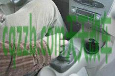 解答汽车：高速上开手动挡的技巧 高速路上车没油了  第3张