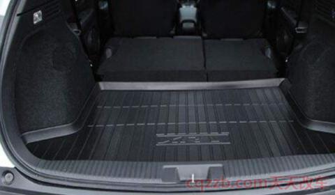 汽车后备箱开锁按哪个(后备箱里面必须要放纸的东西)  第2张