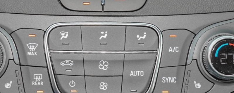 汽车打开ac风扇不转(车辆的空调系统如何保养)