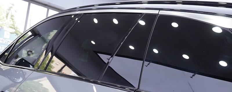 贴膜后暴晒一天能开窗了吗(机动车辆玻璃贴膜需要办理备案登记手续吗)  第1张