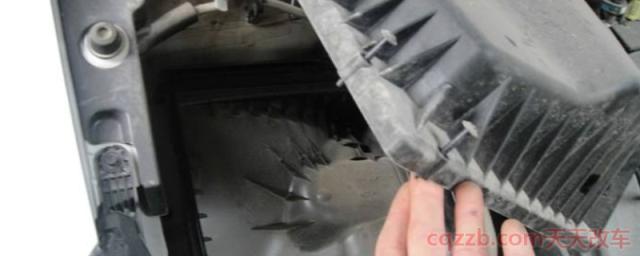 科鲁兹空调滤芯怎么换(科鲁兹空调滤芯的作用)  第1张