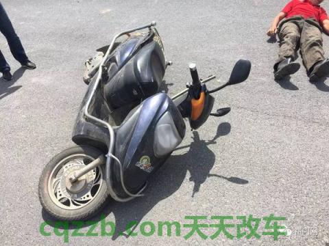 疑问：电动车跟电动车撞了怎么划分责任 交通事故属于违法犯罪记录吗
