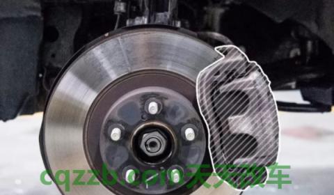 刹车故障灯亮起是哪里的问题(刹车片多久更换一次)  第2张