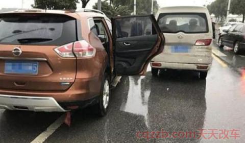 车门打开过度咔嚓一声(车辆的车门如何保养)  第3张