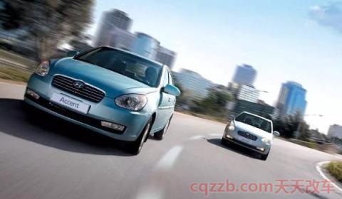 自动挡先按拉手刹还是挂P(自动挡可以用手动挡模式吗)  第2张