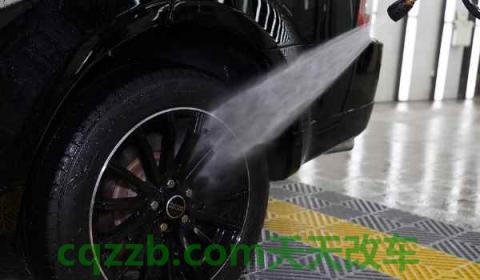 可以单用清水洗车吗(汽车怎么清洗)  第2张