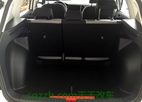 捷达VS5后备箱尺寸大小(应对更多场景)  第3张