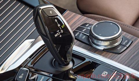 自动挡雪天路滑开车技巧(自动挡车型好驾驶吗)  第3张