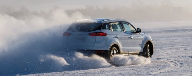 冰雪路行车时应注意什么(科目一考试多少分合格)