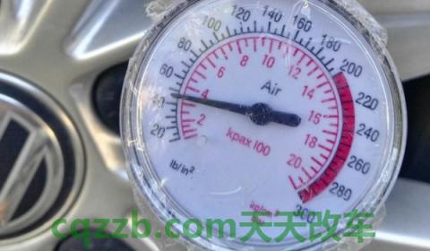汽车轮胎可以用打气筒打气吗(车辆轮胎胎压的正常数值)  第2张