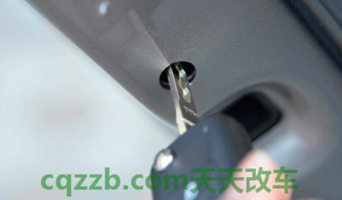 车门开锁后马上又自动上锁(车门锁更换有什么要注意吗) 第2张