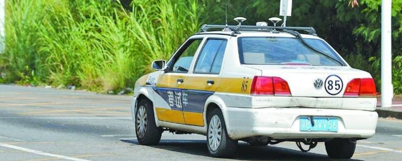 靠边停车小于30扣分吗(机动车驾驶证科目三当天可以考几次)