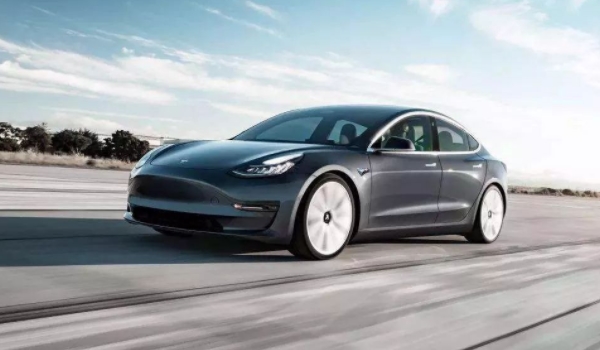 特斯拉上海工厂停产了吗(特斯拉MODELY的车身尺寸数据是什么)  第3张