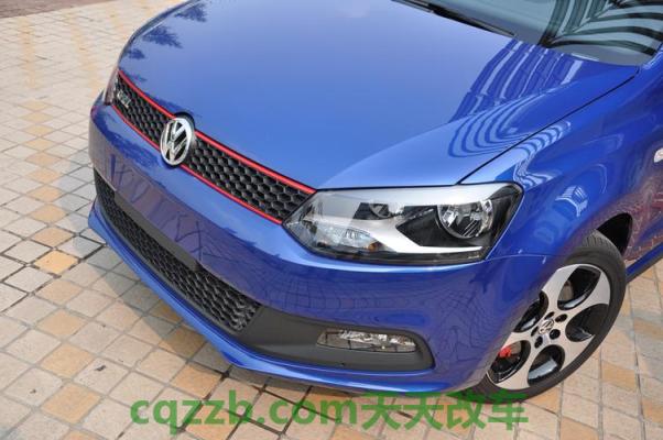 汽车分享:查看这款大众T-Roc GTI 但不要抱有希望 查看唯一的福特野马布利特版漆成蓝色 第3张