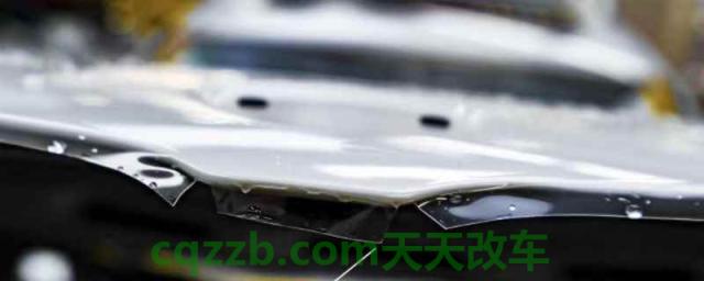 新车为什么不建议贴隐形车衣(机动车贴车衣需要办理备案手续吗)  第1张