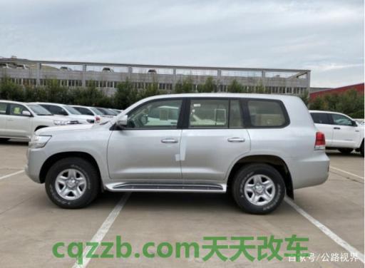 汽车知识：陆巡v8耗油量 路航轮胎属什么档次
