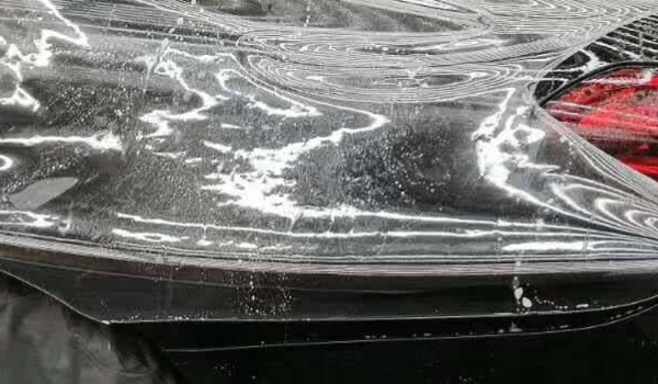 了解：下大雪车上雪不扫行吗(粘贴隐形车需要办理备案登记手续吗)  第3张