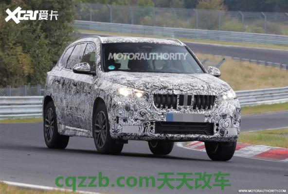 车问答：插电混动多久可以充一次电 采用UKL前驱平台 车展体验全新宝马X1