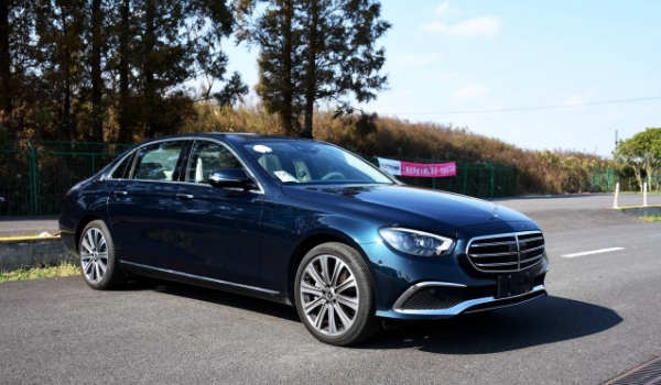 解密:奔驰雪天用什么模式(奔驰E级的车身尺寸数据是什么) 第3张