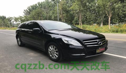 奔驰商务车有哪几款(奔驰V级的外观和内饰)  第3张