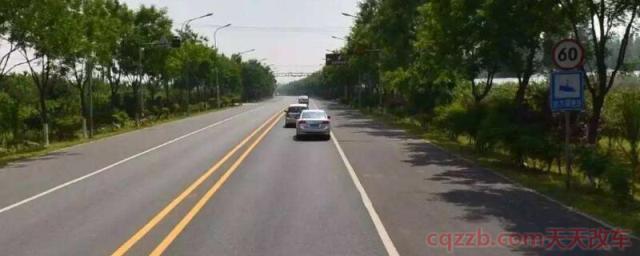 驾驶机动车跨越双实线属于哪种行为(交通标线的划分)