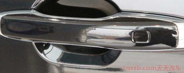 无钥匙进入门把手按键不灵(无钥匙系统使用方便吗)