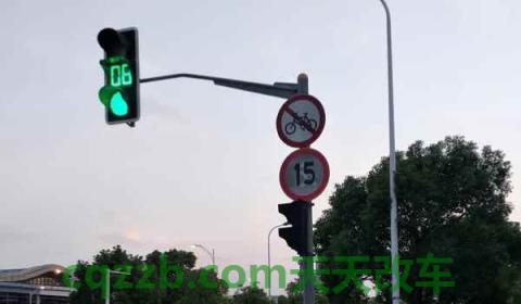 导流线可以压吗(有违章的车辆不能够办理哪些业务)  第2张