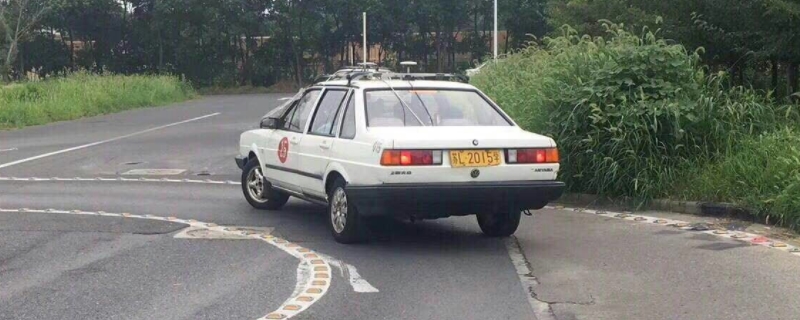 科二挂了建议考科三吗(机动车驾驶证有考试时间限制吗)