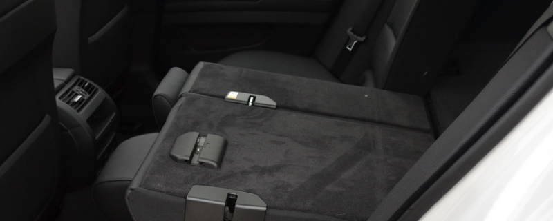 suv后座放倒睡人算违章吗(SUV车型都有那些车型)