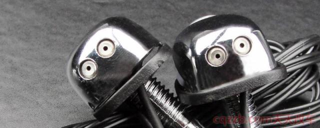 车喷水器冻了怎么办(车辆的雨刷喷水开关在什么地方)