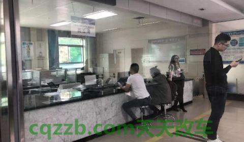 行驶证2年过期了怎么办(机动车上路行驶都需要携带什么)  第2张