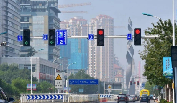 可变车道直行会扣分吗(可变车道行驶需要注意什么)  第3张