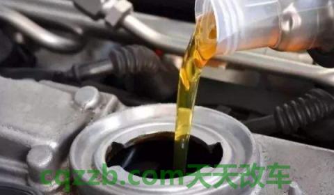 闲谈：新车多久换机油(机动车辆机油分为几种)  第3张