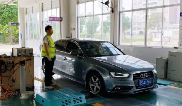 六年审车需要带什么(车辆年检有几种办理方式)  第2张