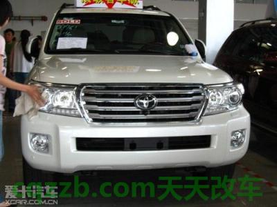 了解：旧的丰田陆地巡洋舰已成为设计师SUV 举起手来 谁想要一辆700马力以上的福特野马RTR  第1张