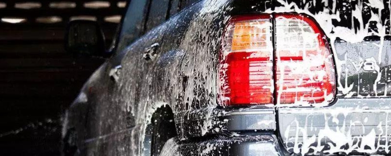 刚洗车下雨等于白洗吗(粘贴隐形车衣需要办理备案登记手续吗)