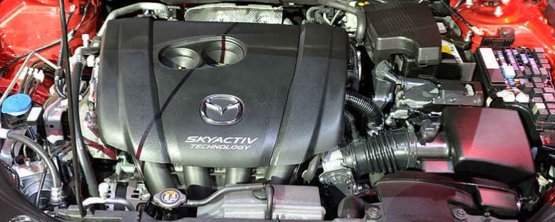 普及：阿特兹变速箱油多久换一次(阿特兹的车身尺寸数据是什么)